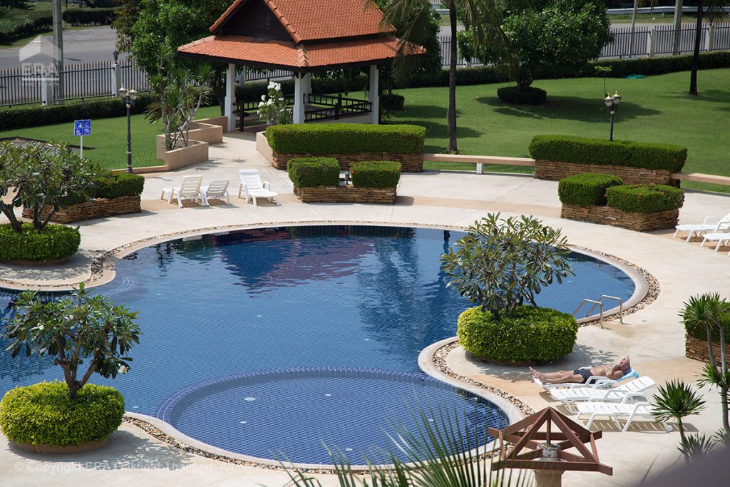 Seaview Condominium