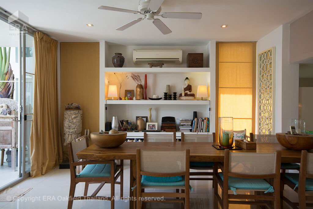 Freehold dream living directly on beautiful Chakphong Beach – offered at a highly attractive price.