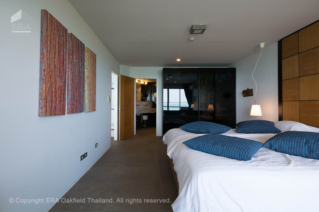 คอนโดหรูสไตล์โมเดิร์น พร้อมเฟอร์นิเจอร์ทันสมัย วิวทะเลทุกมุม