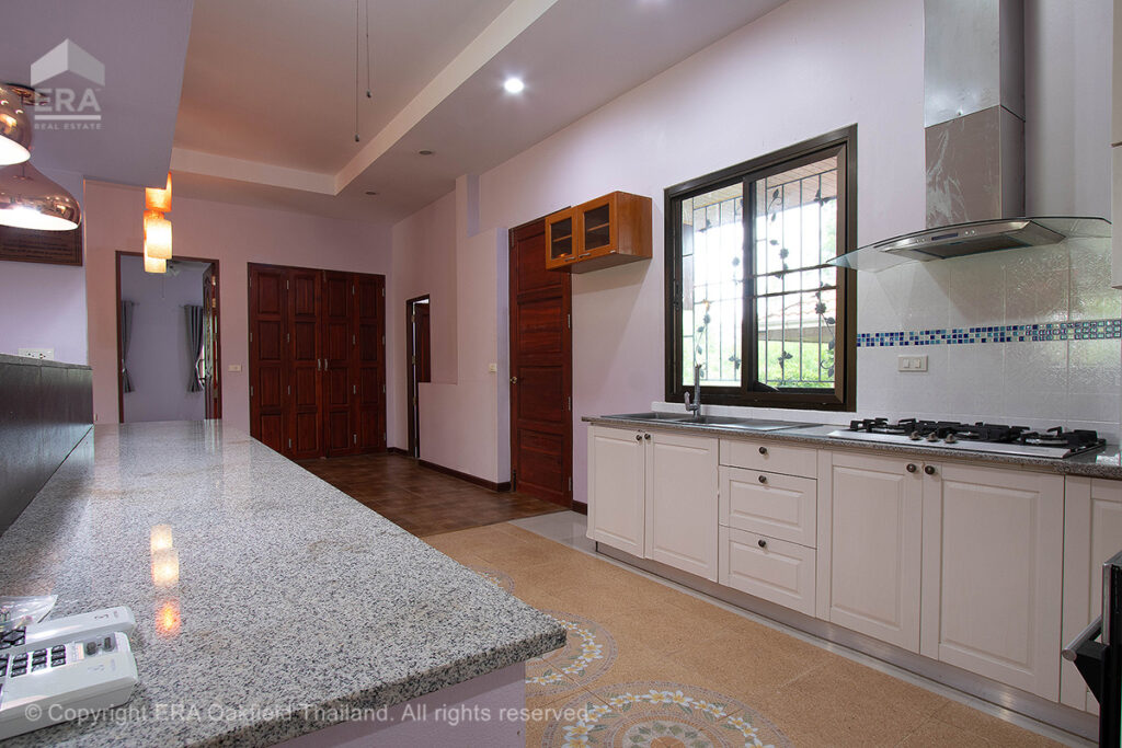 A large house with 3 rai of land