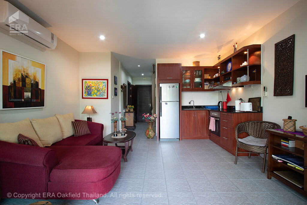Welcome to this nice condo in a quiet location