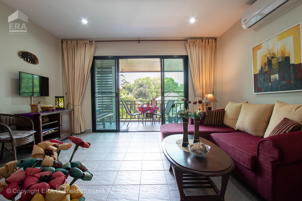 Welcome to this nice condo in a quiet location