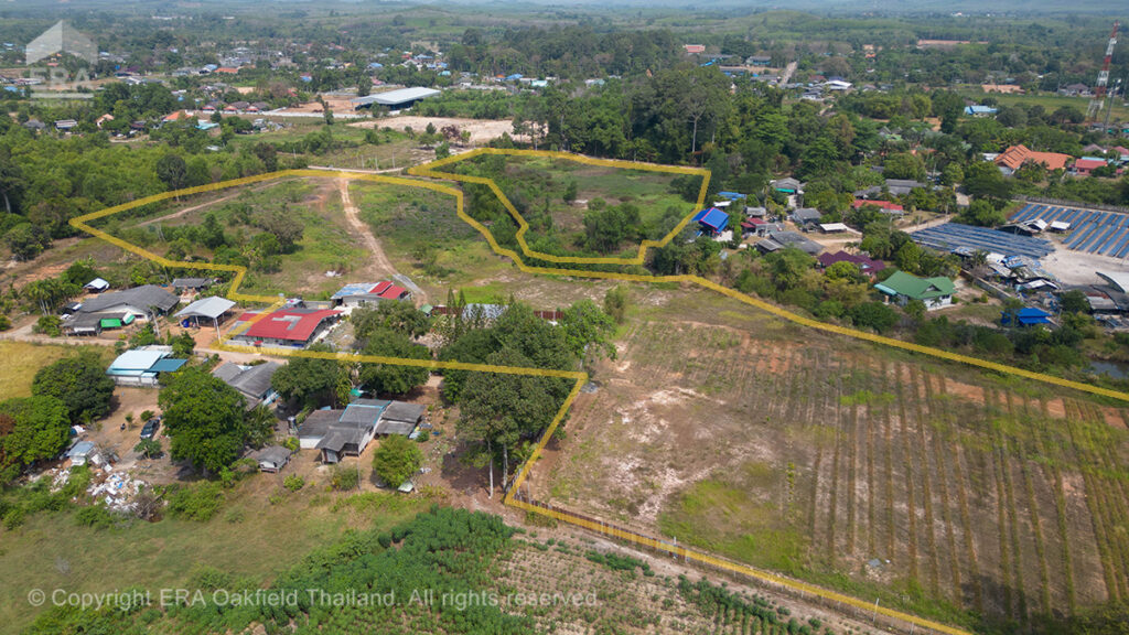 ที่ดินแปลงใหญ่พร้อมวิลล่าหรู กว้างขวาง