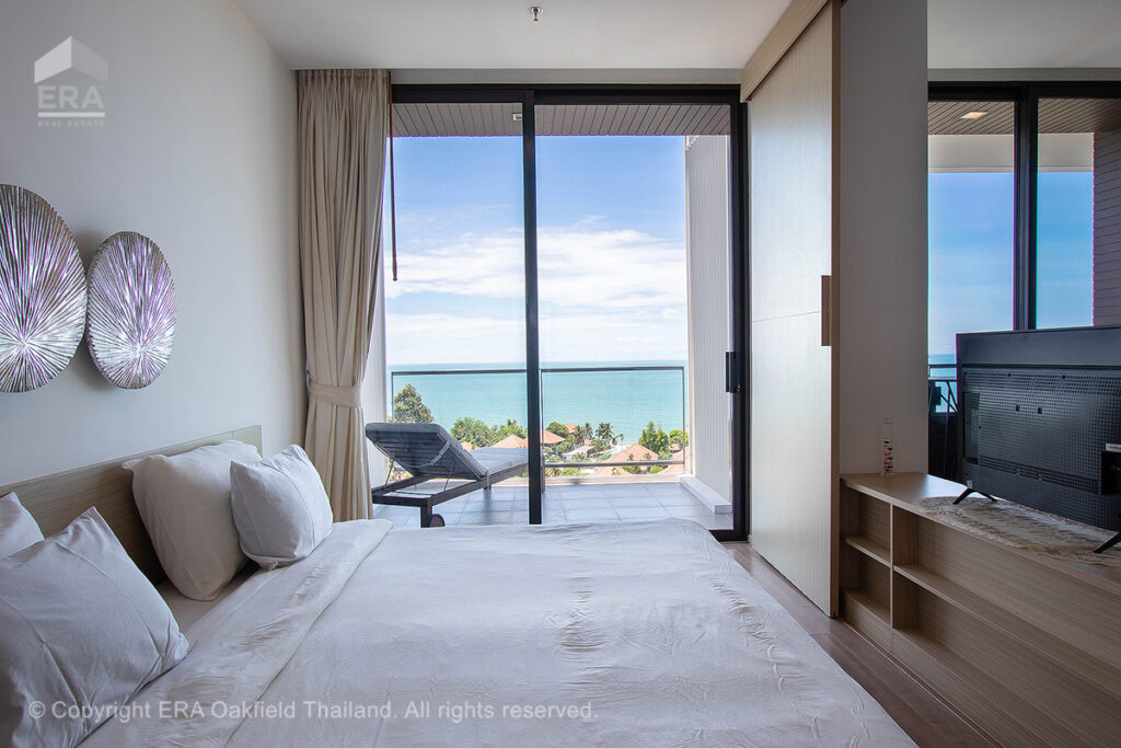 Lägenhet vid stranden med fantastisk havsutsikt och 5-stjärnig hotell service.