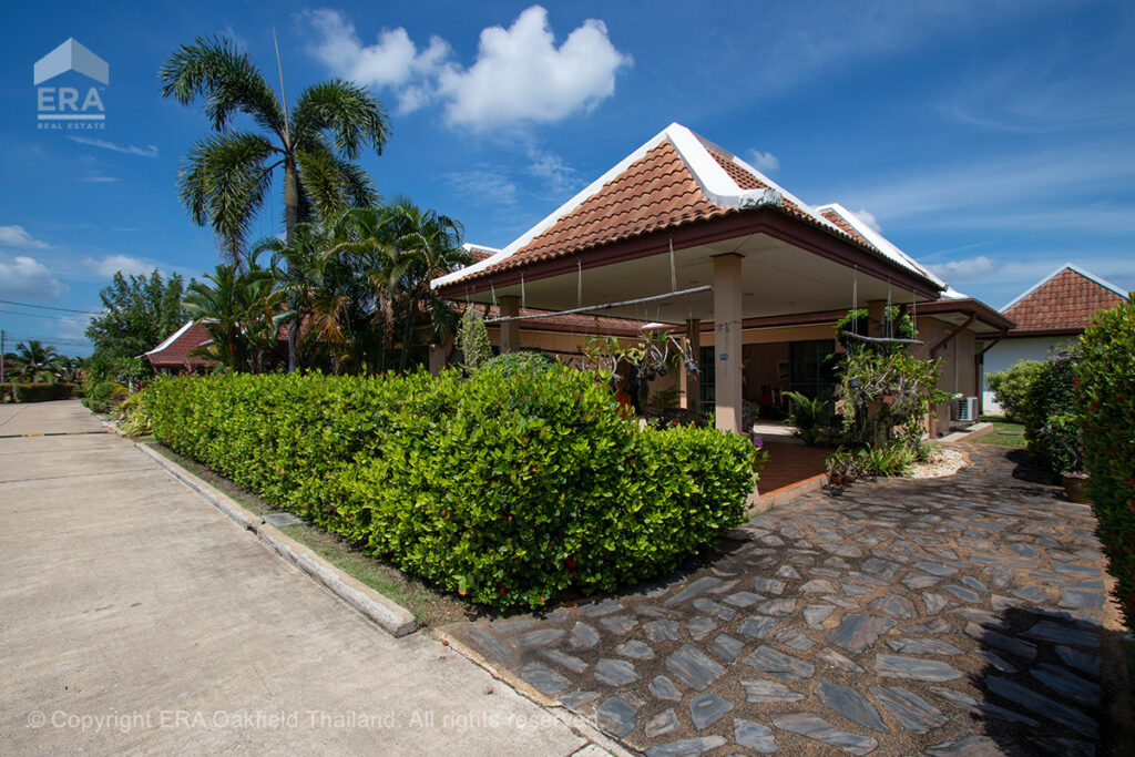 Nice accommodation at popular Bali Residence