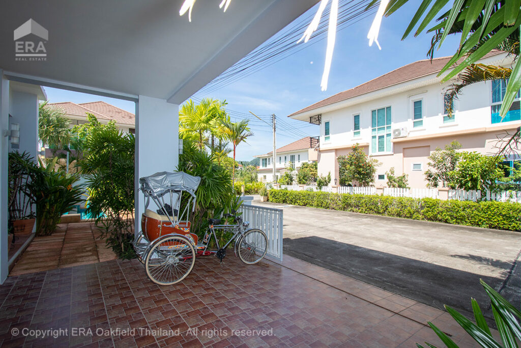 Spacious villa in Ban Chang with private swimming pool and excellent location