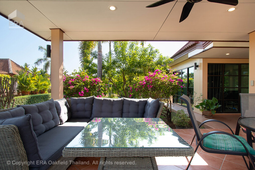 Trivsamt och välvårdat hus i det eftertraktade området Bali Residence